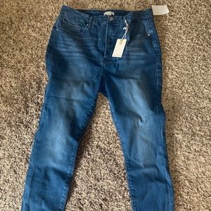 Good American Good Waist with Step Hem Skinny High Rise Jeans